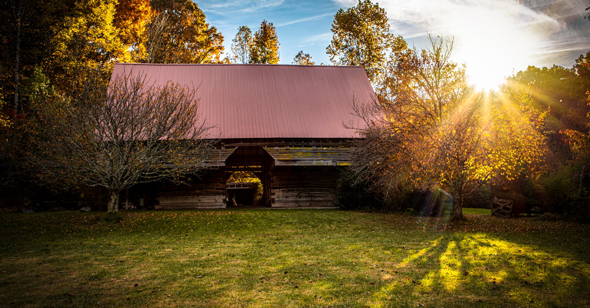 Fall Travel: How You Can Capitalize on Shorter, Closer Getaways